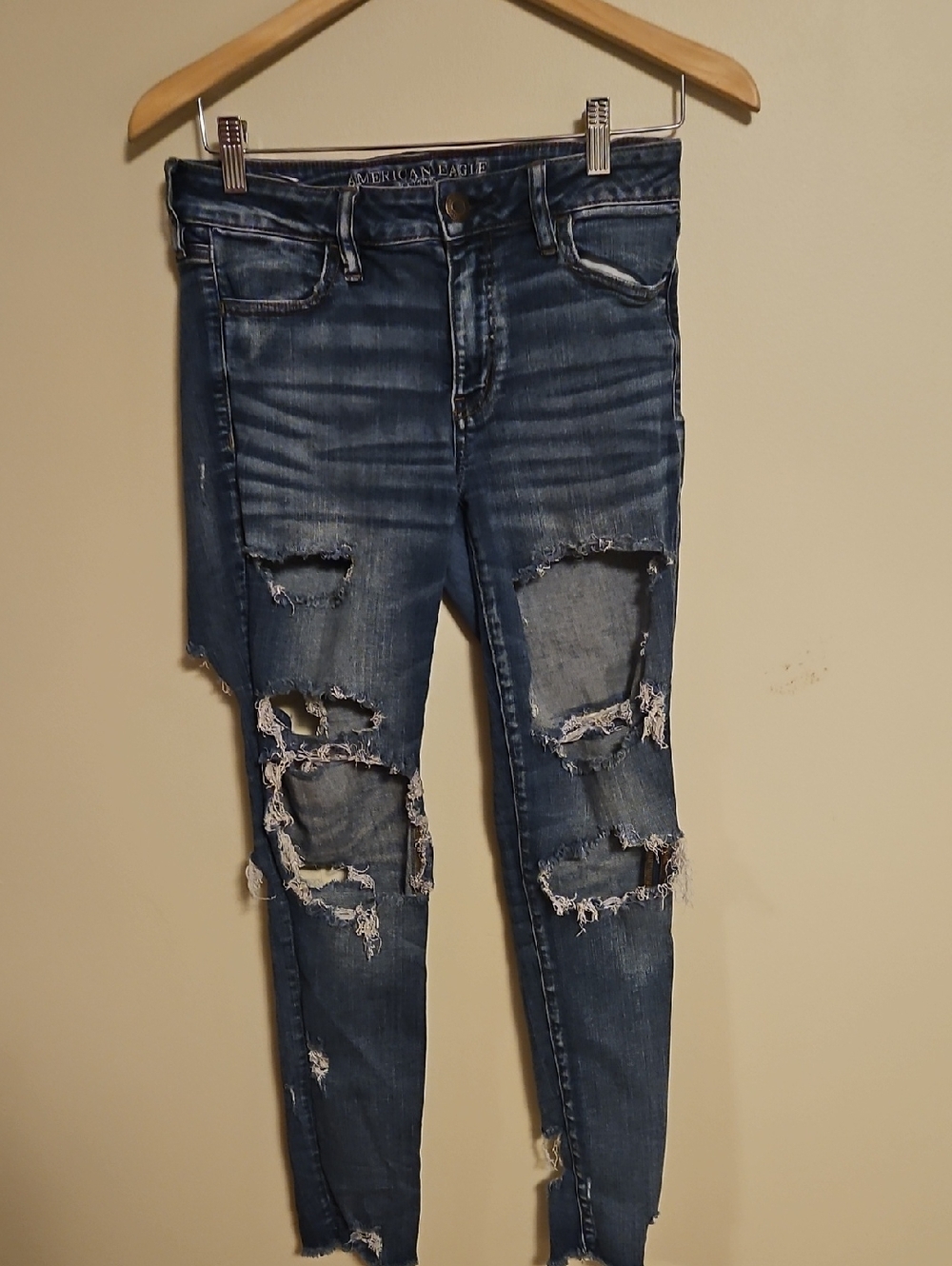 American Eagle Outfitters Distressed Skinny Jeans - Blue